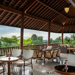 Higher Level Lounge