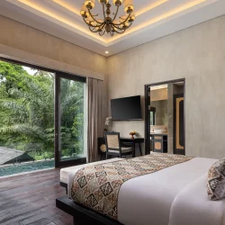 Master Room in Duplex