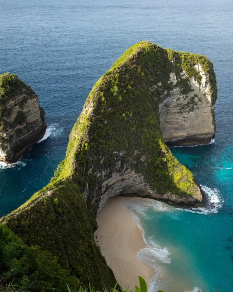 SIGNATURE ISLAND ADVENTURE