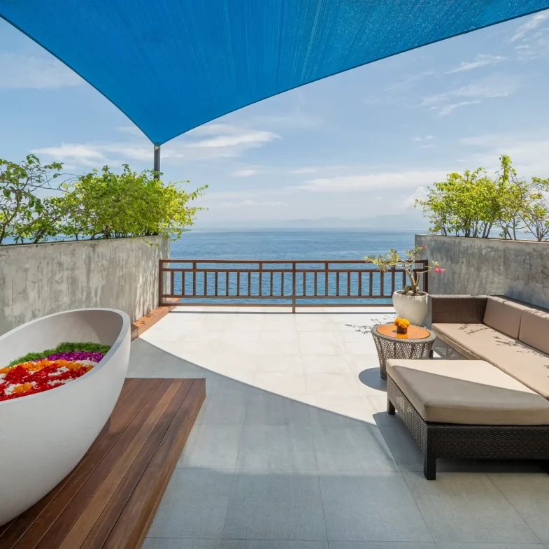 Premier Ocean Suite